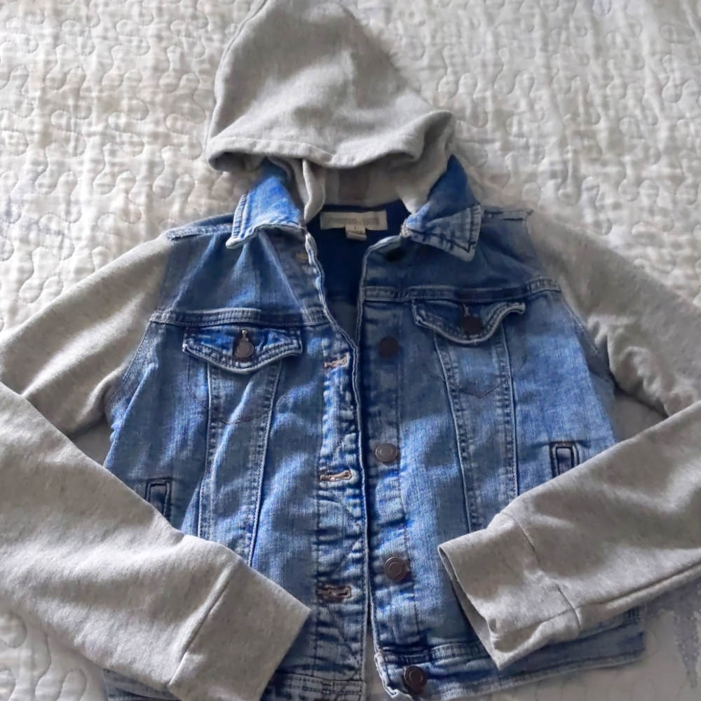 Tucker and Tate jean jacket